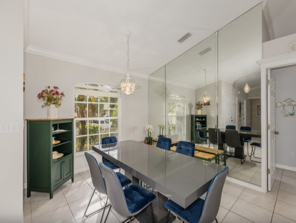 Marco Island 5 Bedroom Home with Guest House Walk to Beach